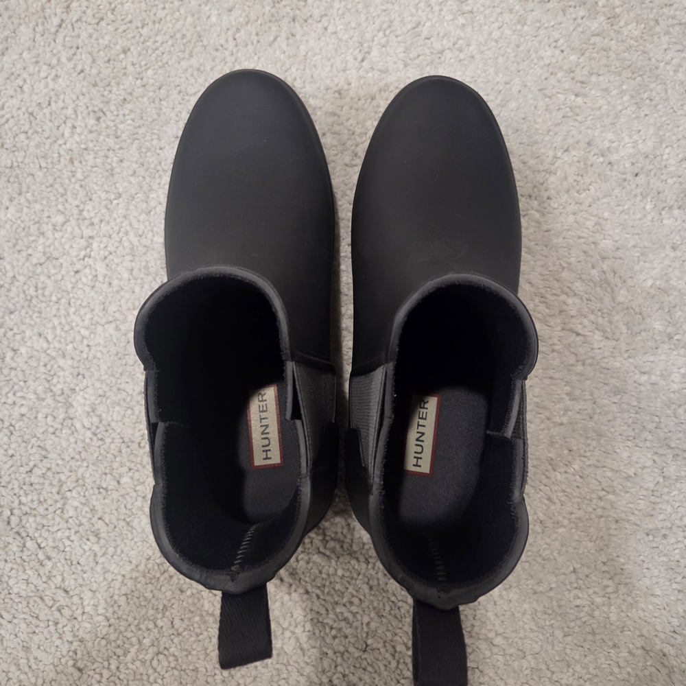 Hunter Women's Gray Chelsea Boots